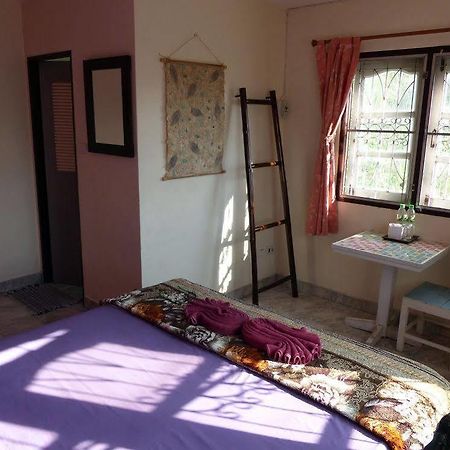 Kavil Guesthouse 2 Чиангмай Экстерьер фото