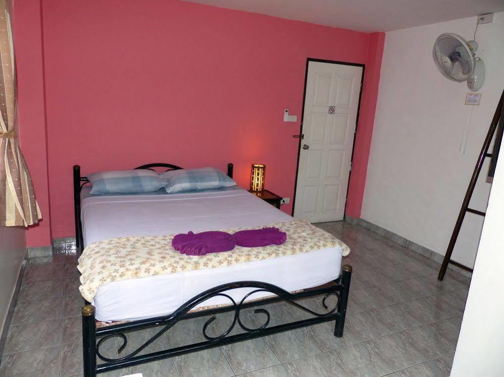 Kavil Guesthouse 2 Чиангмай Экстерьер фото